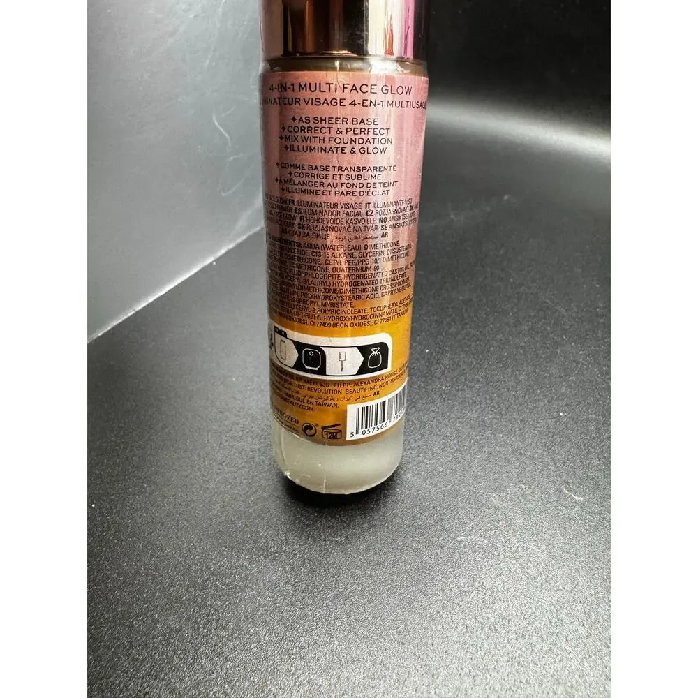 NWT Revolution Bright Light 4-in-1 Face Glow Shade Medium SEALED